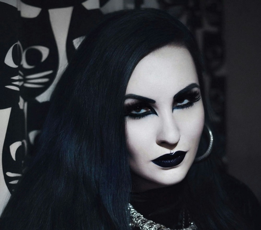 Do Female Vampires Menstruate? Image of goth woman.